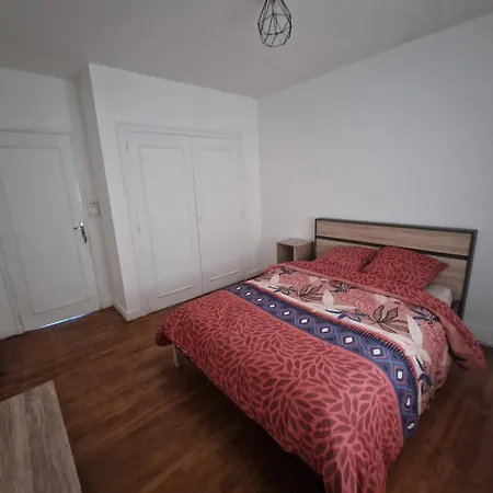 Appartement Au Coeur De Poitiers Buitenkant foto